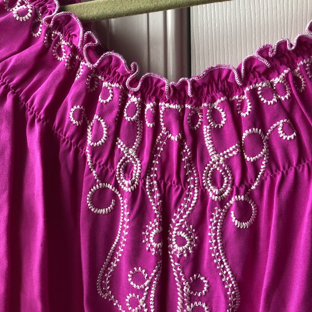 Tunic - Picture 2 of 4